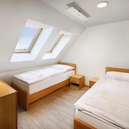 Resort Maladinovo Pri Liptovskej Mare *