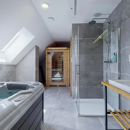 Maladinovo Pri Liptovskej Mare 度假村 *