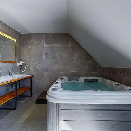 Maladinovo Pri Liptovskej Mare Liptovský Mikuláš