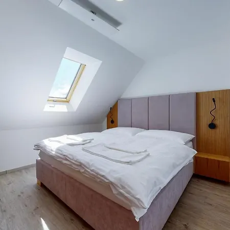 Maladinovo Pri Liptovskej Mare Resort Liptovský Mikuláš