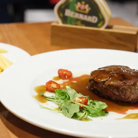 Maladinovo Pri Liptovskej Mare * Liptovský Mikuláš