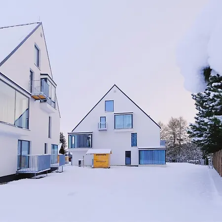 Maladinovo Pri Liptovskej Mare *