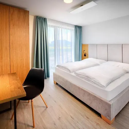 Maladinovo Pri Liptovskej Mare Resort Liptovský Mikuláš
