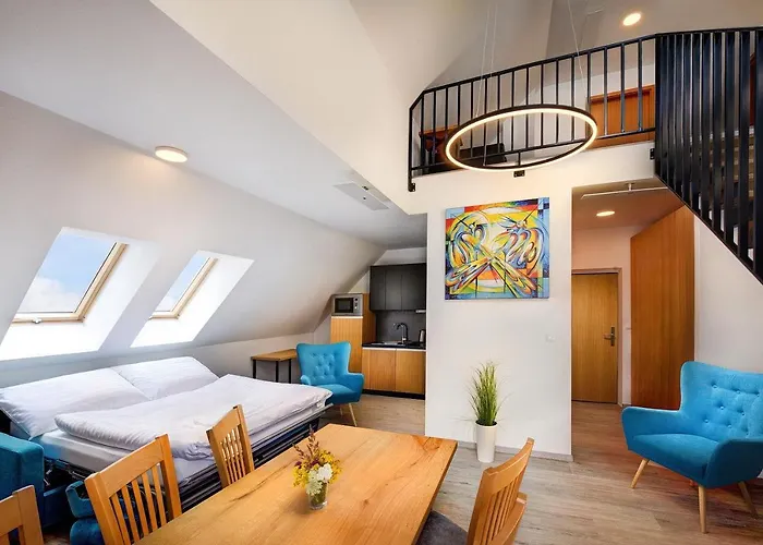 Maladinovo Pri Liptovskej Mare Lipótszentmiklós