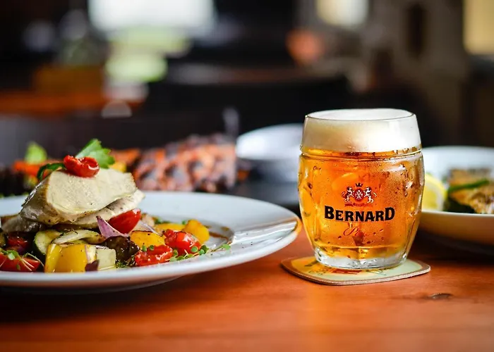 Maladinovo Pri Liptovskej Mare Resort *