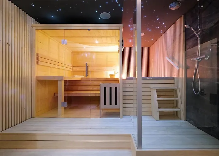 Maladinovo Pri Liptovskej Mare Üdülőközpont Lipótszentmiklós