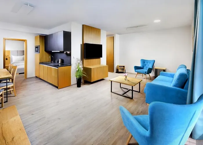 Maladinovo Pri Liptovskej Mare Üdülőközpont Lipótszentmiklós