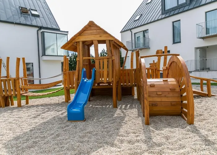 Maladinovo Pri Liptovskej Mare Resort