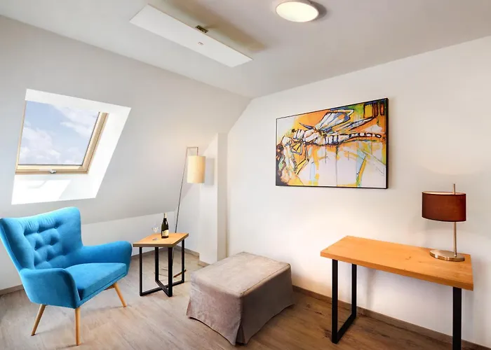 Maladinovo Pri Liptovskej Mare Resort *