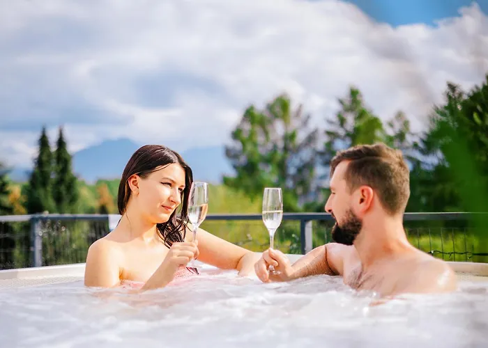 Maladinovo Pri Liptovskej Mare Resort